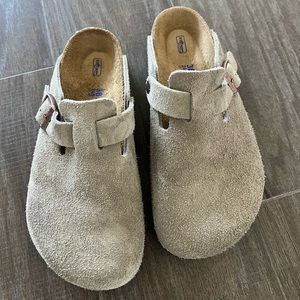 Birkenstock. Boston Soft Footbed EU 38/ US 7-7,5